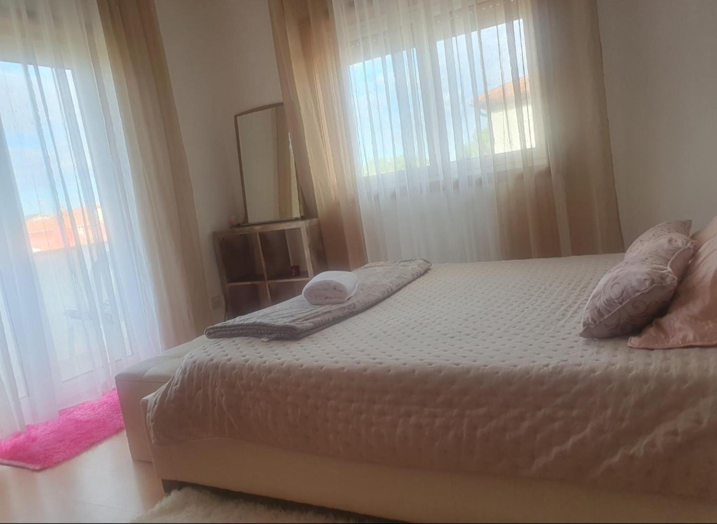 Appartamento Grace House Belinho Esterno foto